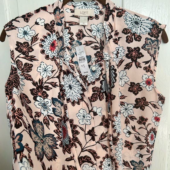 LOFT Tops - NWT LOFT Pink Sleeveless Blouse with Mandarin Collar
